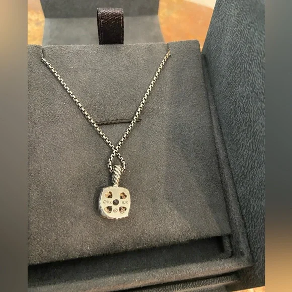 Authentic David Yurman Petite Albion White Topaz Diamond Sterling Necklace 🤍🩶🌻 - Picture 4 of 14